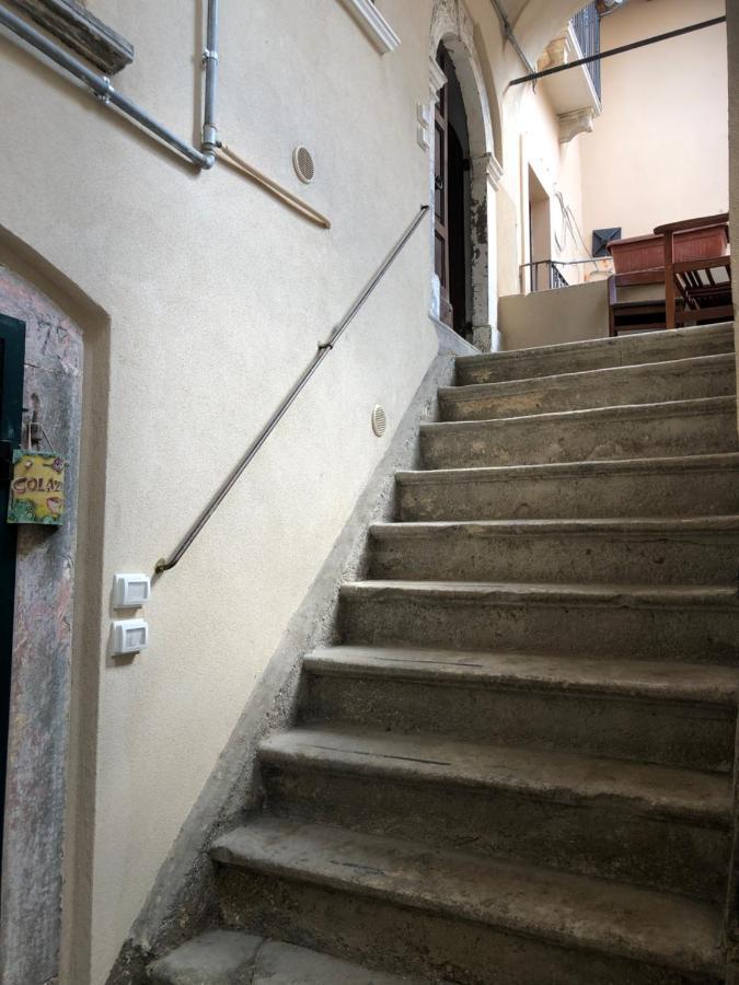 Vittorito Il Minotauro B&B A 5 Minuti Da Popoli المظهر الخارجي الصورة