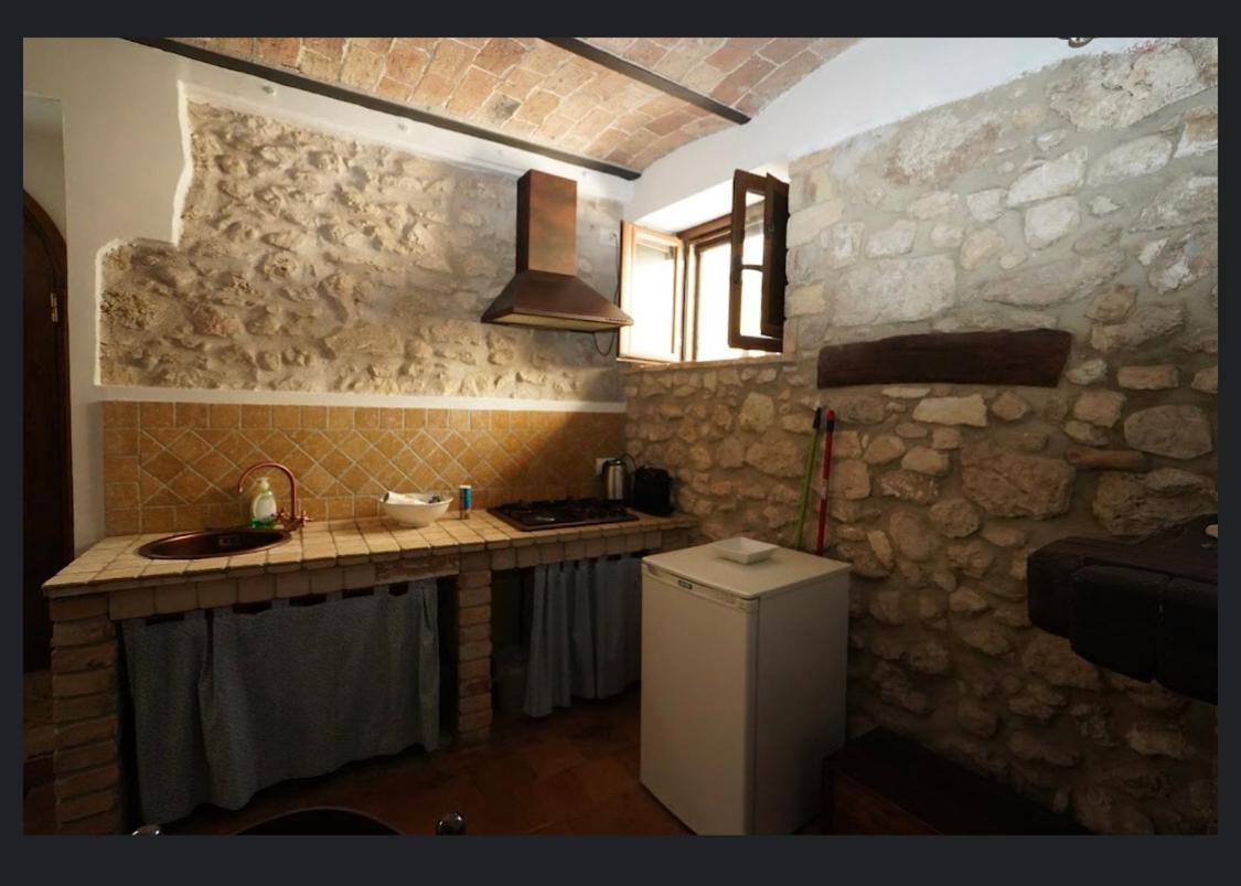 Vittorito Il Minotauro B&B A 5 Minuti Da Popoli المظهر الخارجي الصورة