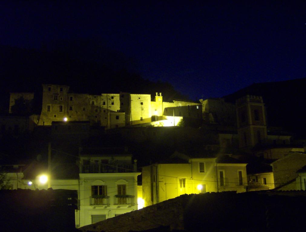 Vittorito Il Minotauro B&B A 5 Minuti Da Popoli المظهر الخارجي الصورة